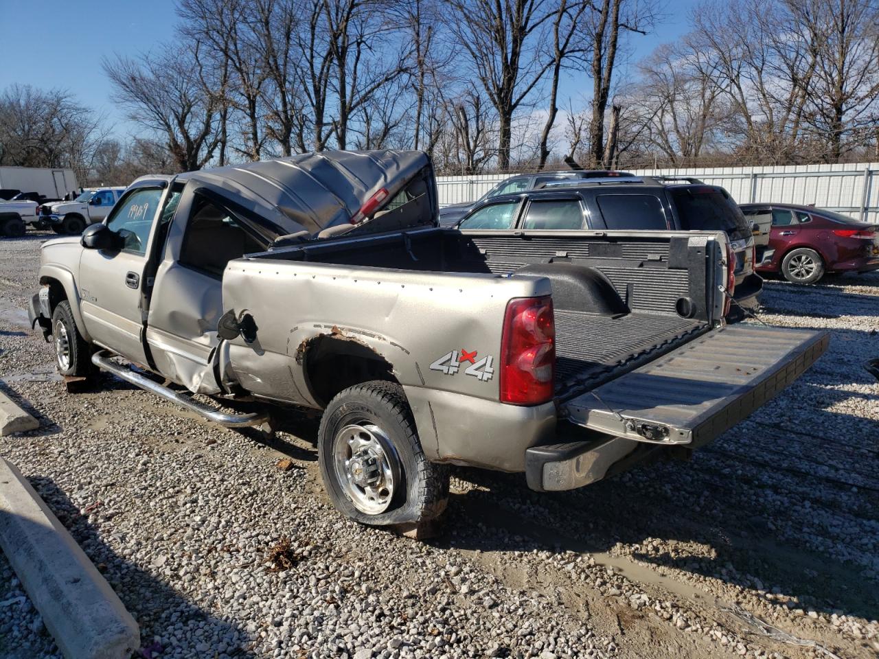 Photo 3 from auction – 2003 CHEVROLET SILVERADO with VIN 1GCHK23173F176199