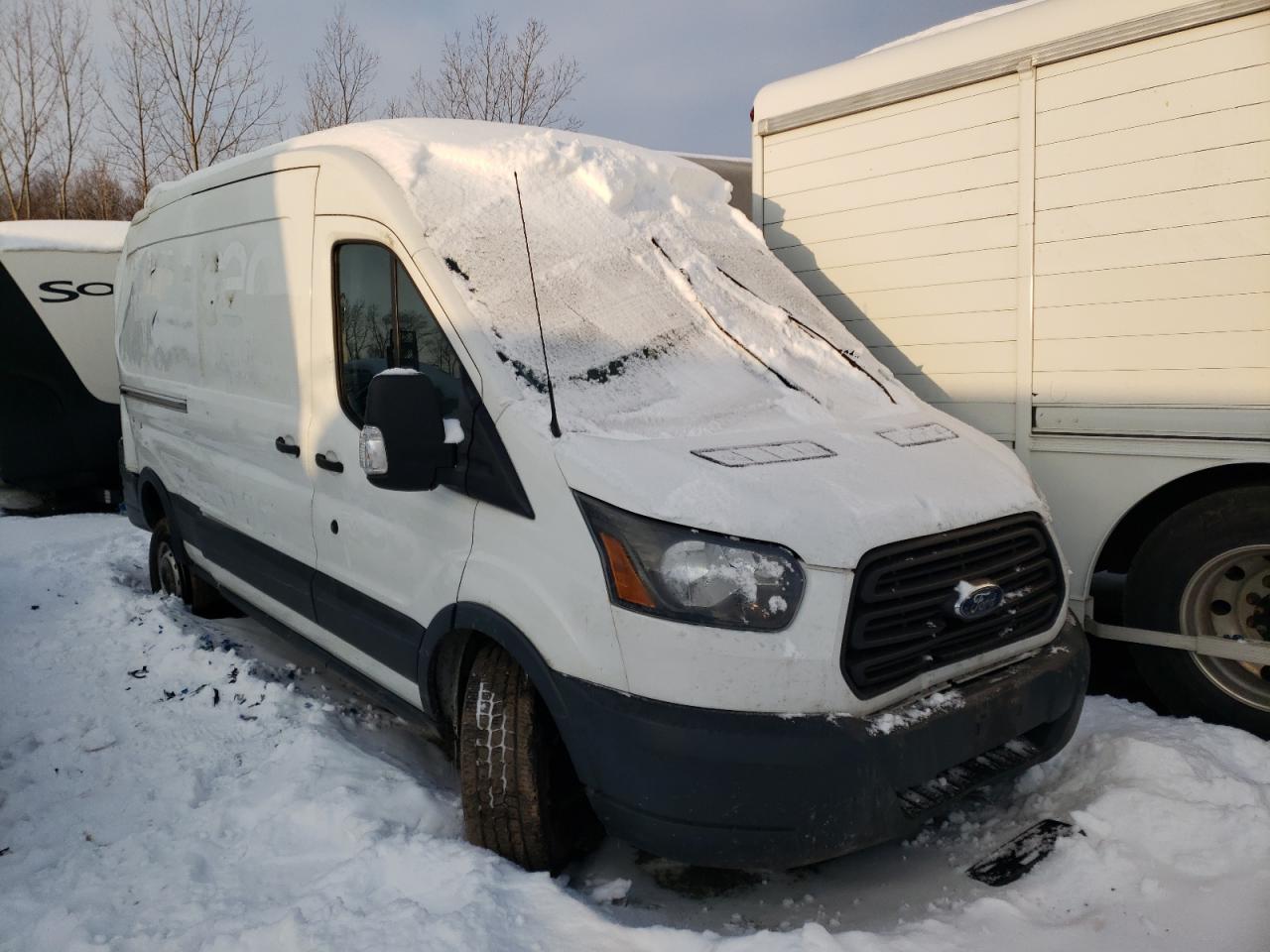 FORD TRANSIT T- 2015 with VIN 1FTNR2CM1FKB28671 - Photo from auction