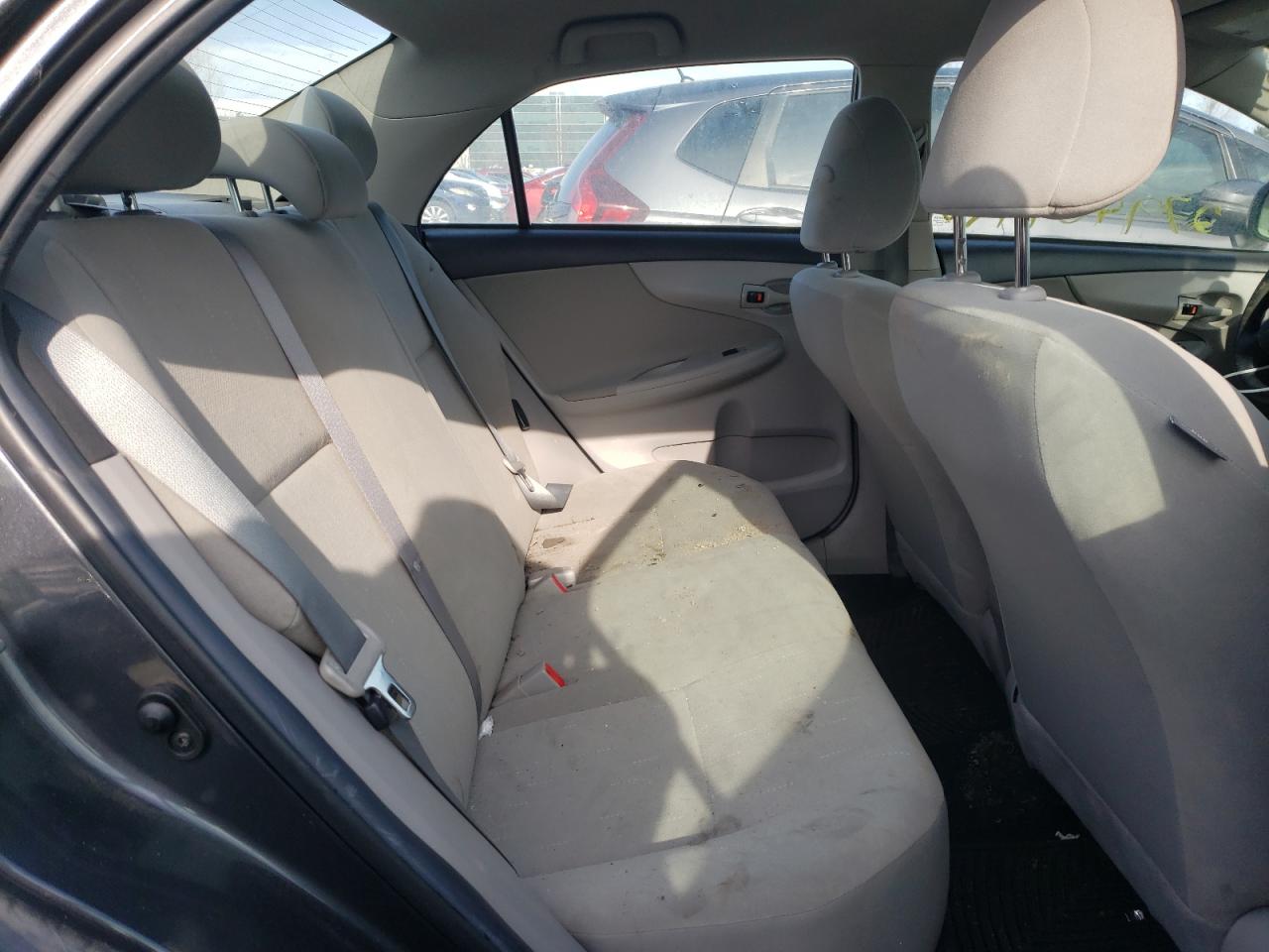 Photo 6 from auction – 2011 TOYOTA COROLLA BA with VIN 2T1BU4EE3BC746184