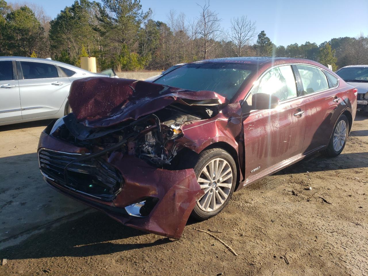 Photo 2 from auction – 2013 TOYOTA AVALON HYB with VIN 4T1BD1EB3DU015308