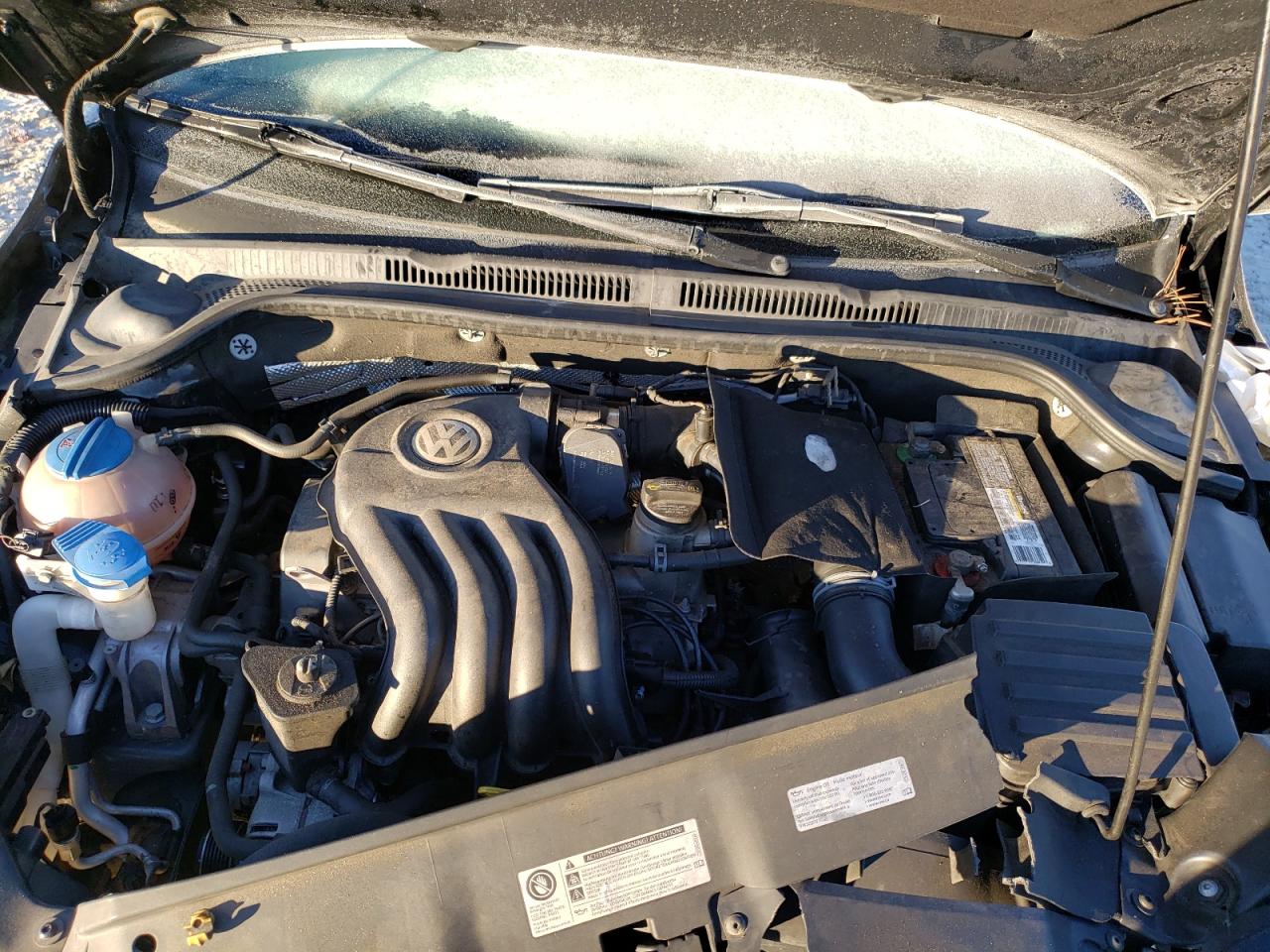 Photo 7 from auction – 2015 VOLKSWAGEN JETTA BASE with VIN 3VW2K7AJ5FM254499