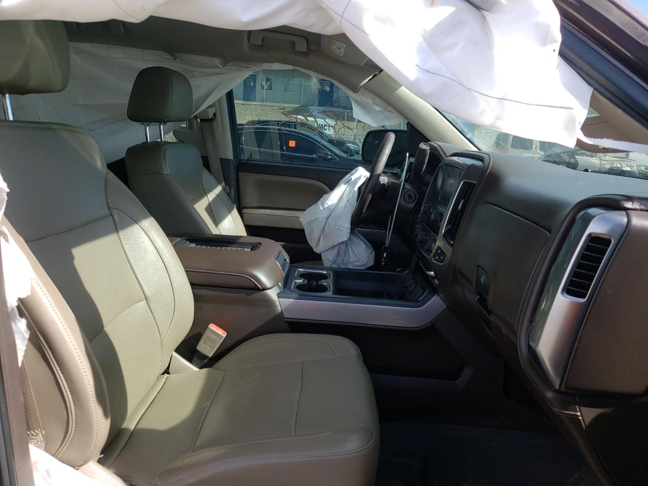 Photo 5 from auction – 2016 CHEVROLET SILVERADO with VIN 3GCUKSEC5GG215339