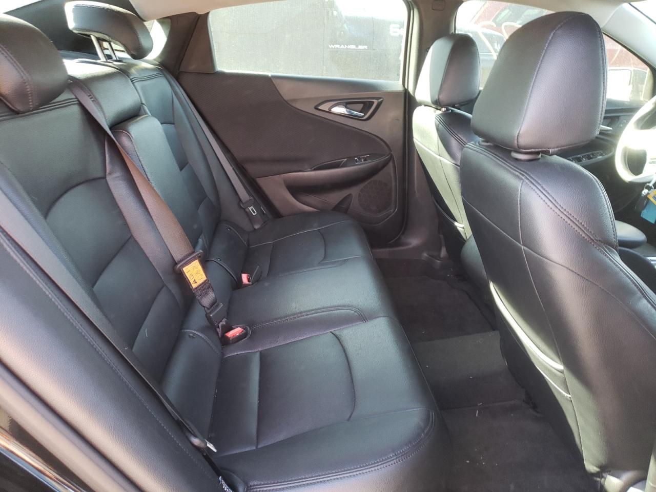 Photo 6 from auction – 2017 CHEVROLET MALIBU LS with VIN 1G1ZB5ST0HF236123
