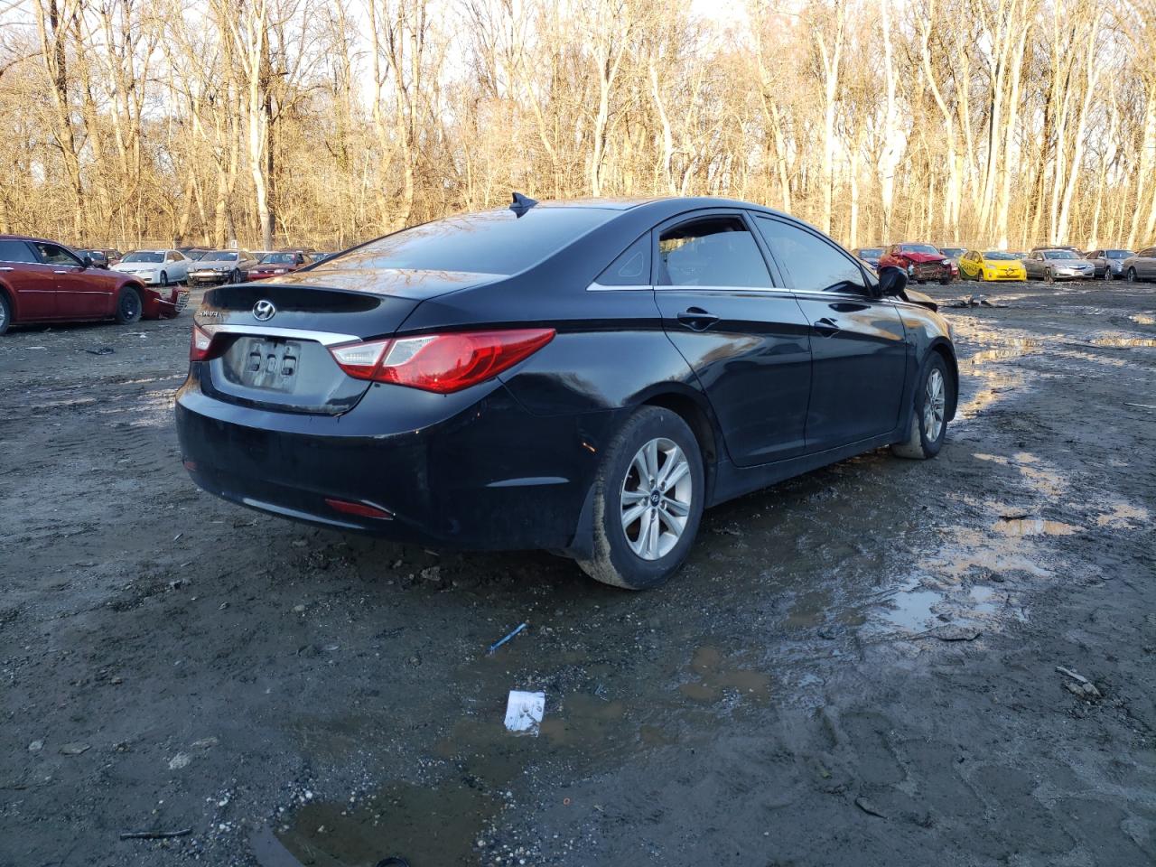 Photo 4 from auction – 2012 HYUNDAI SONATA GLS with VIN 5NPEB4AC6CH476731
