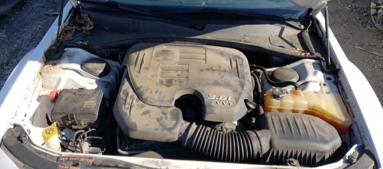 Photo 7 from auction – 2013 CHRYSLER 300 with VIN 2C3CCARG7DH635538