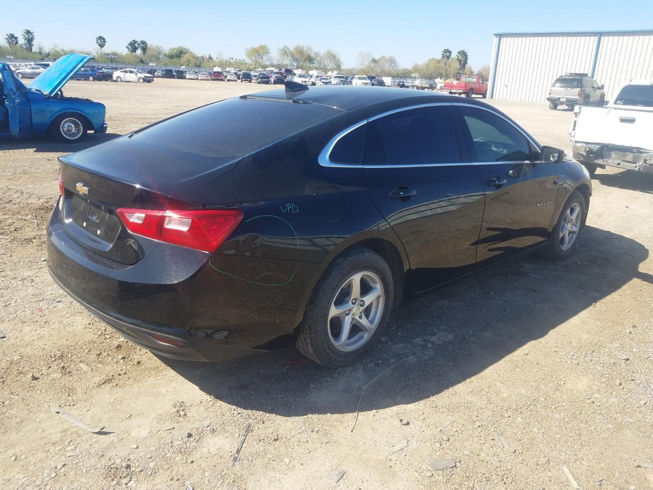 Photo 4 from auction – 2017 CHEVROLET MALIBU LS with VIN 1G1ZB5ST5HF278285