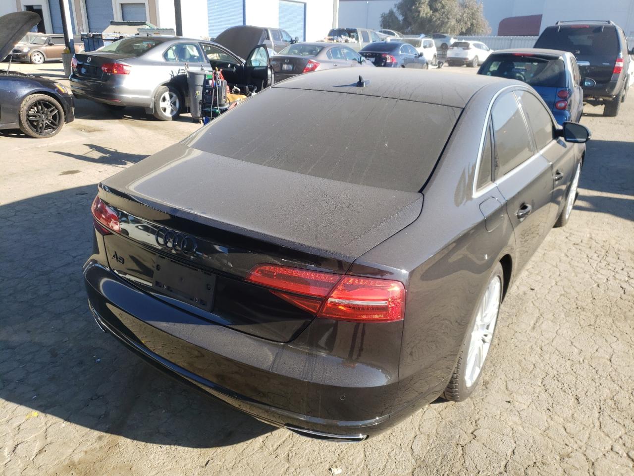 Photo 4 from auction – 2015 AUDI A8 QUATTRO with VIN WAUJGAFD9FN006484
