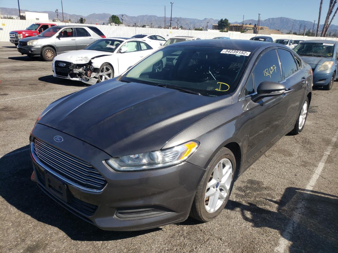 Photo 2 from auction – 2016 FORD FUSION SE with VIN 3FA6P0HD3GR226255