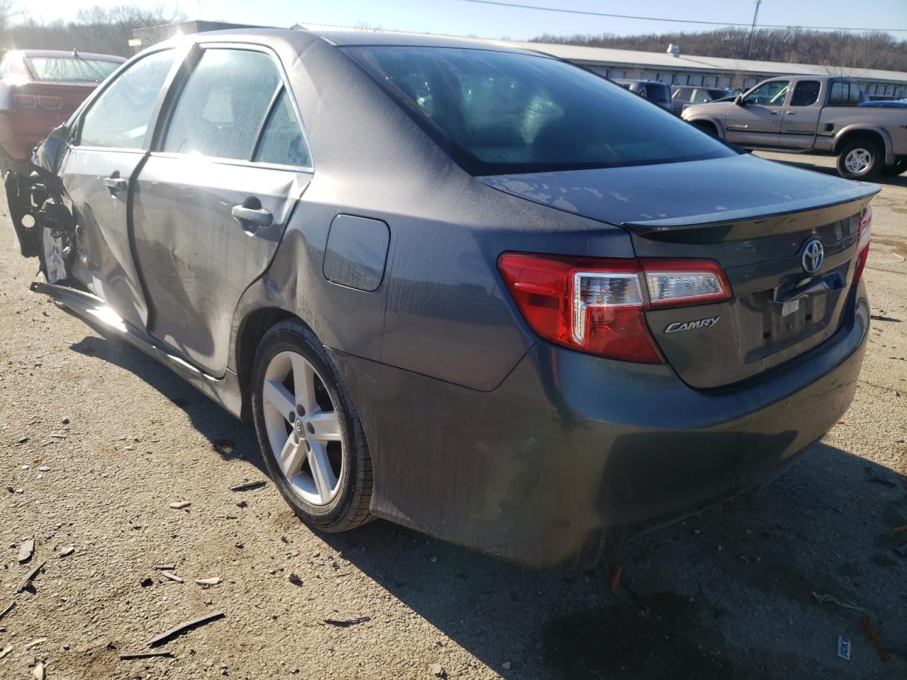 Photo 3 from auction – 2014 TOYOTA CAMRY L with VIN 4T1BF1FK7EU430271