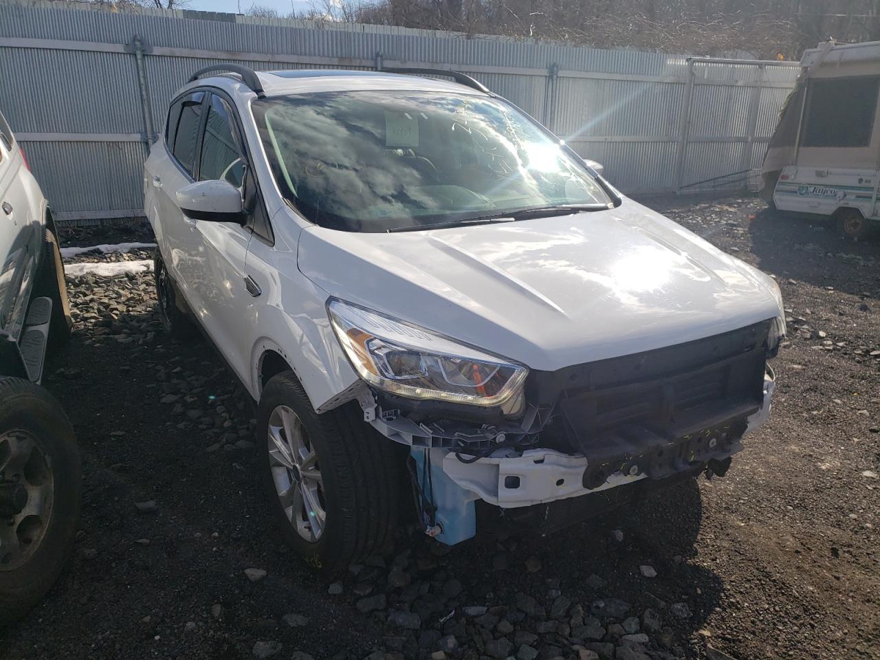 FORD ESCAPE SEL 2018 with VIN 1FMCU9HD2JUC72651 - Photo from auction