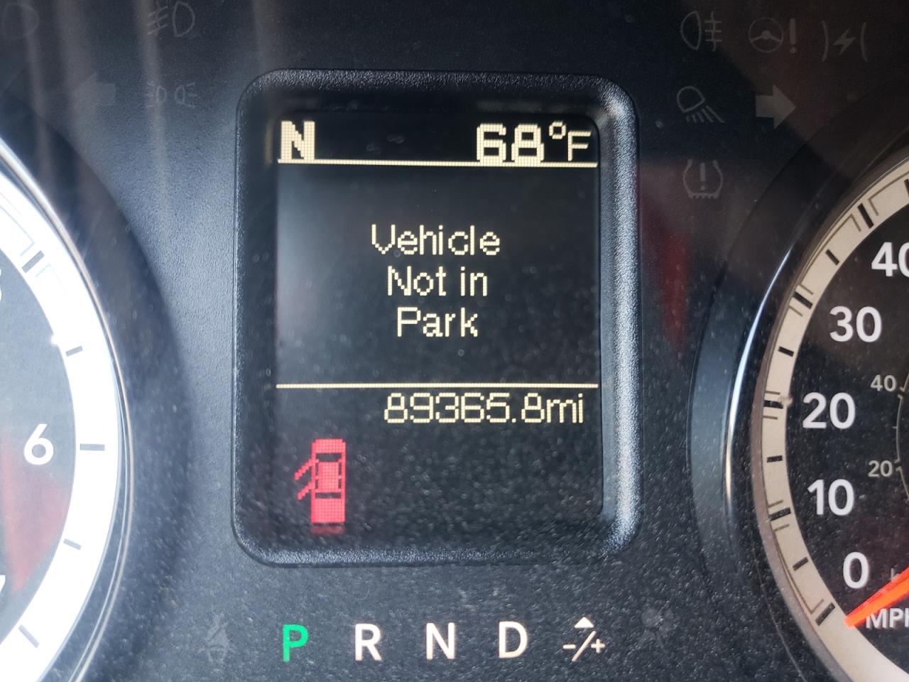 Photo 8 from auction – 2017 RAM 1500 ST with VIN 3C6RR7KT3HG524366