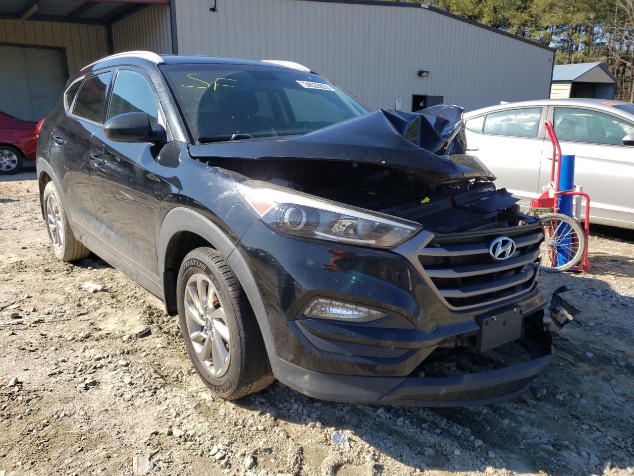 HYUNDAI TUCSON LIM 2016 with VIN KM8J33A46GU194112 - Photo from auction