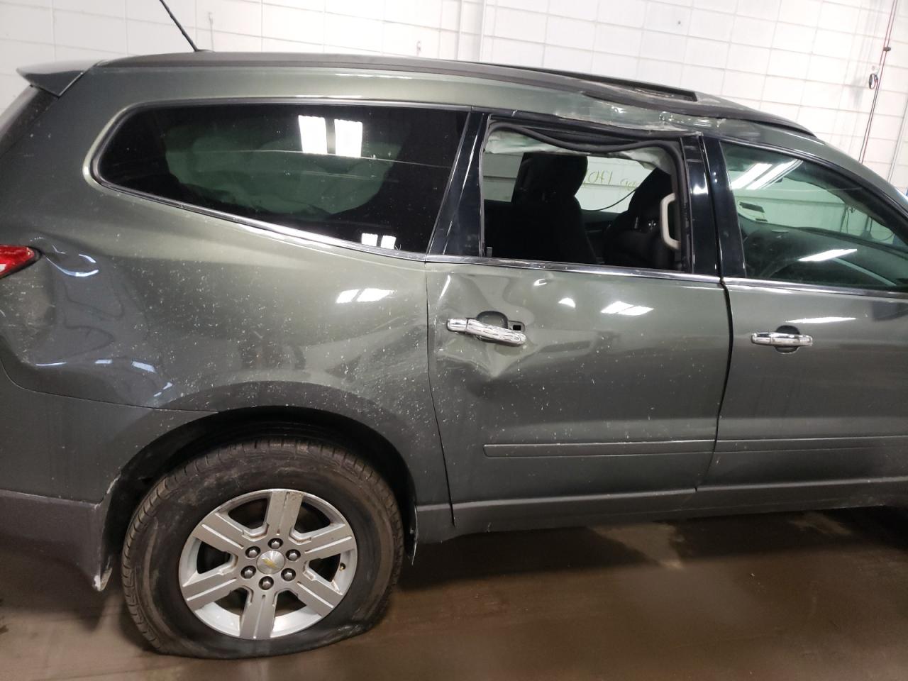 Photo 9 from auction – 2011 CHEVROLET TRAVERSE L with VIN 1GNKRGED0BJ168874