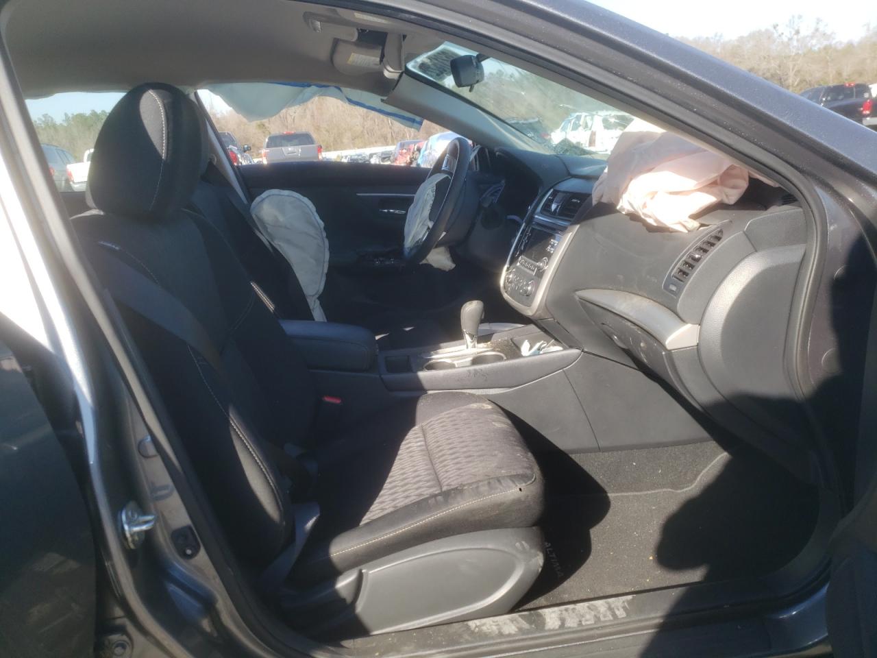 Photo 5 from auction – 2017 NISSAN ALTIMA 2.5 with VIN 1N4AL3AP9HC471377