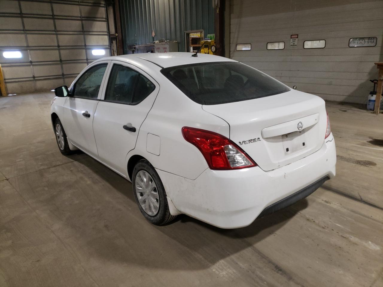 Photo 3 from auction – 2016 NISSAN VERSA S with VIN 3N1CN7AP3GL911412