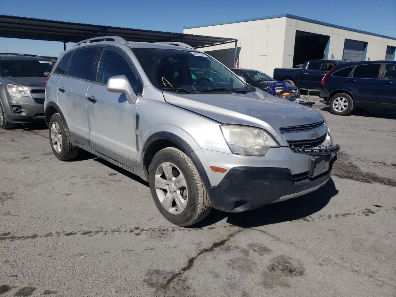 CHEVROLET CAPTIVA LS 2014 with VIN 3GNAL2EK4ES596450 - Photo from auction