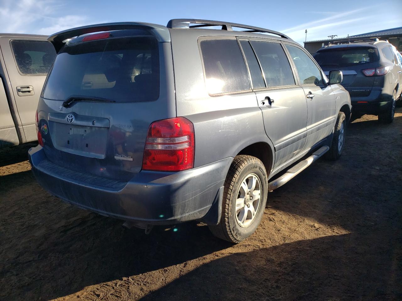 Foto 4 de la subasta – 2002 TOYOTA HIGHLANDER con VIN JTEHF21AX20068373