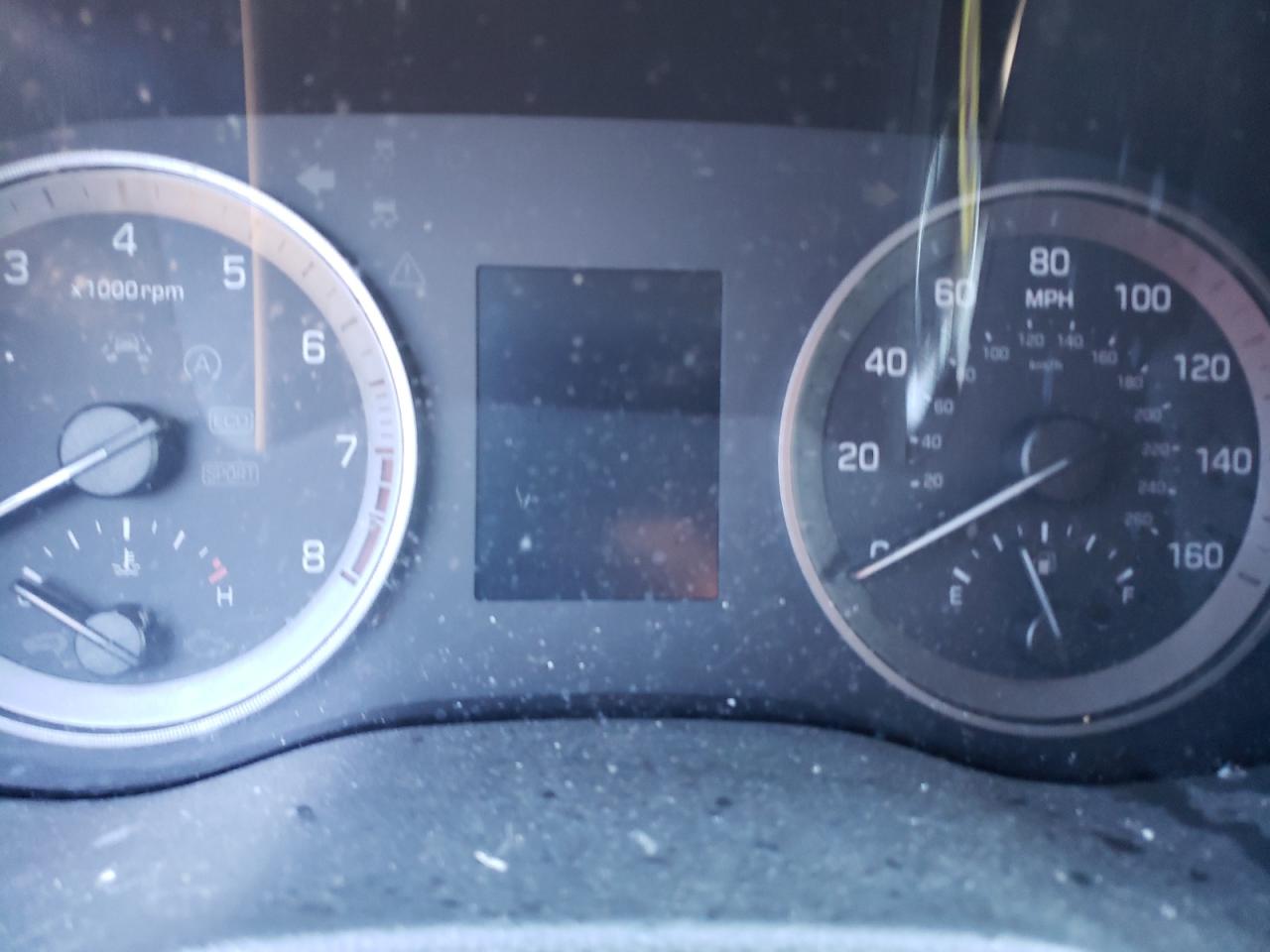 Photo 8 from auction – 2016 HYUNDAI TUCSON LIM with VIN KM8J33A46GU194112