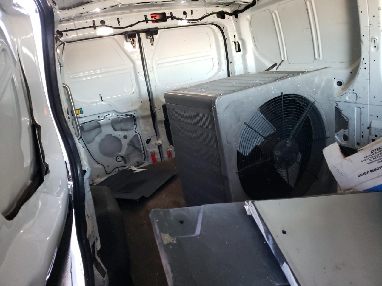 Photo 6 from auction – 2015 FORD TRANSIT T- with VIN 1FTNE1YM9FKB11034
