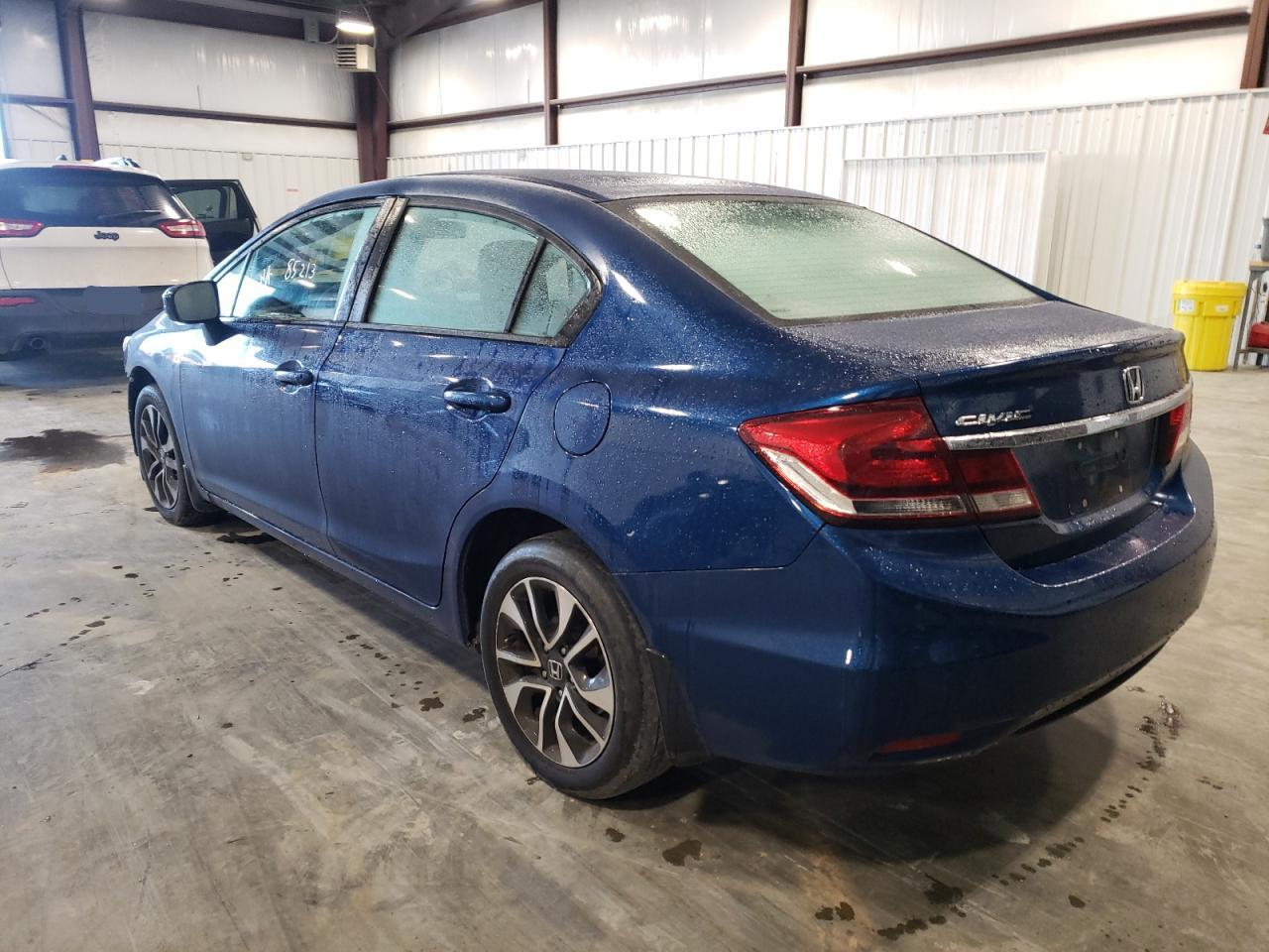 Photo 3 from auction – 2015 HONDA CIVIC EX with VIN 19XFB2F82FE000899