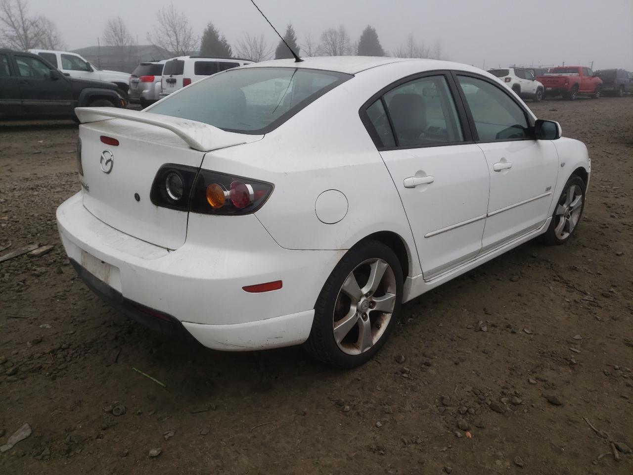 Photo 4 from auction – 2004 MAZDA 3 S with VIN JM1BK323641184582