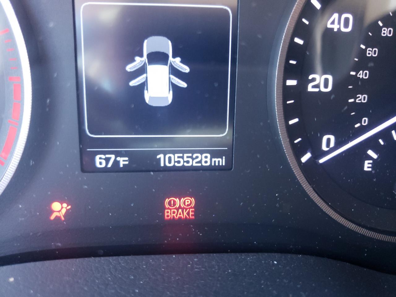 Photo 8 from auction – 2017 HYUNDAI TUCSON LIM with VIN KM8J33A40HU299441