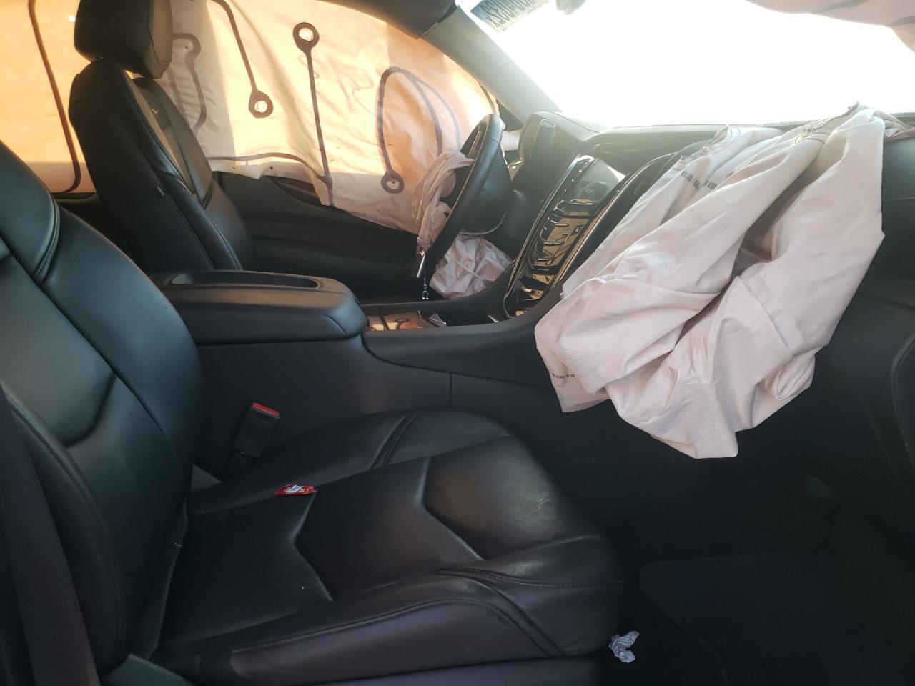 Photo 5 from auction – 2019 CADILLAC ESCALADE with VIN 1GYS3AKJ1KR309092