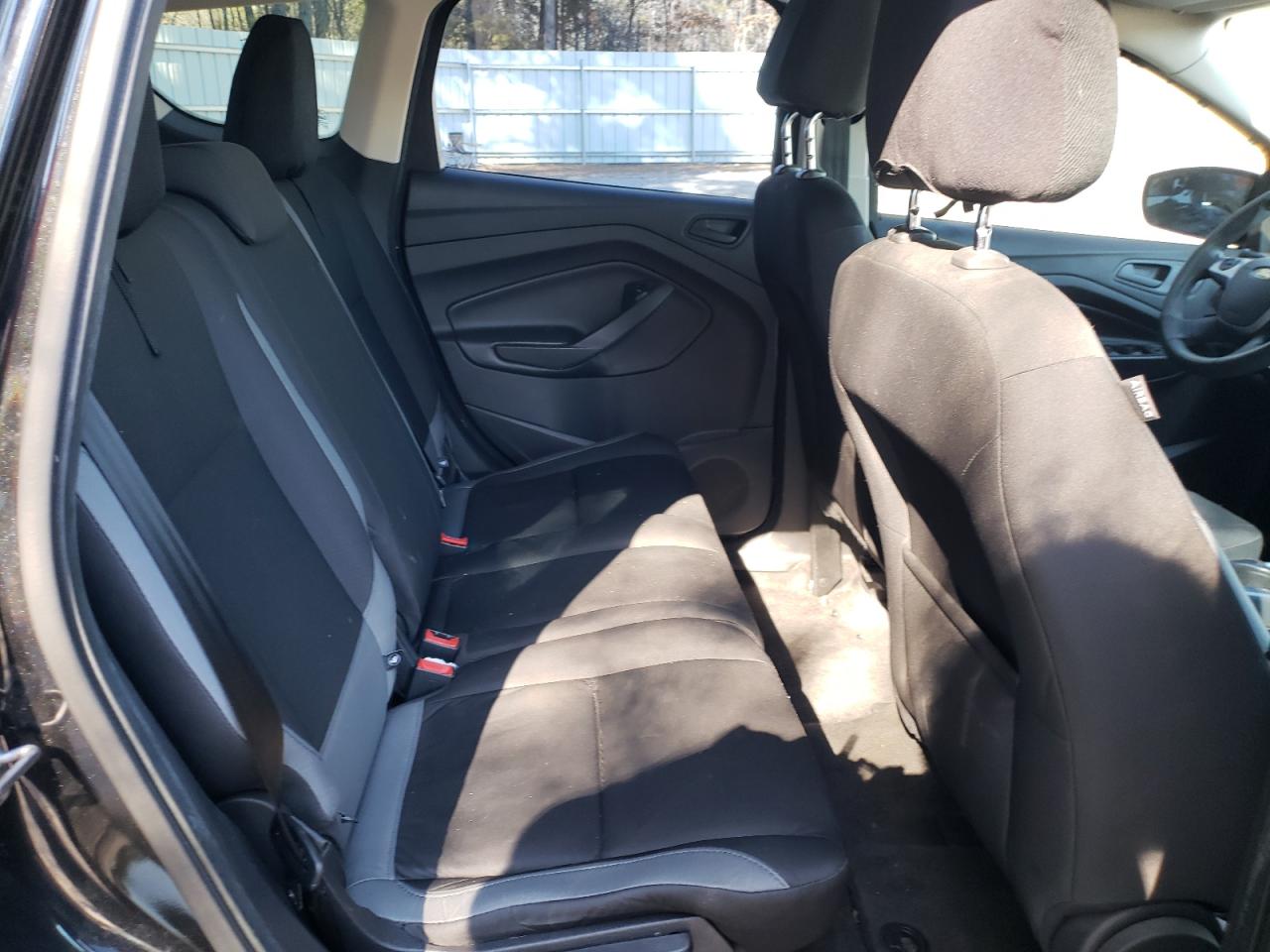 Photo 6 from auction – 2013 FORD ESCAPE S with VIN 1FMCU0F77DUD68191