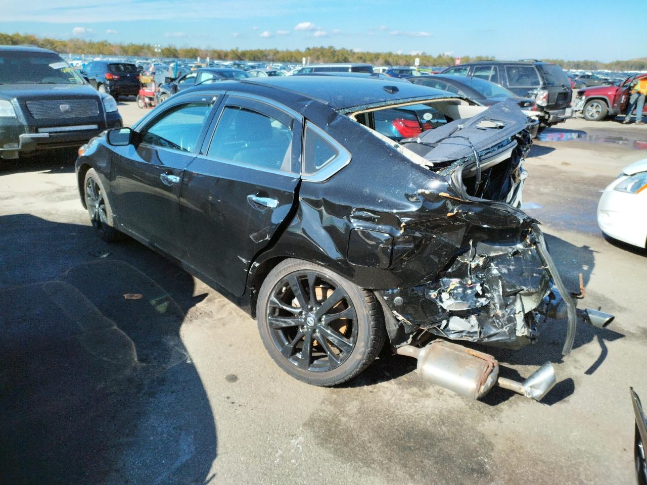 Photo 3 from auction – 2018 NISSAN ALTIMA with VIN 1N4AL3AP3JC209716