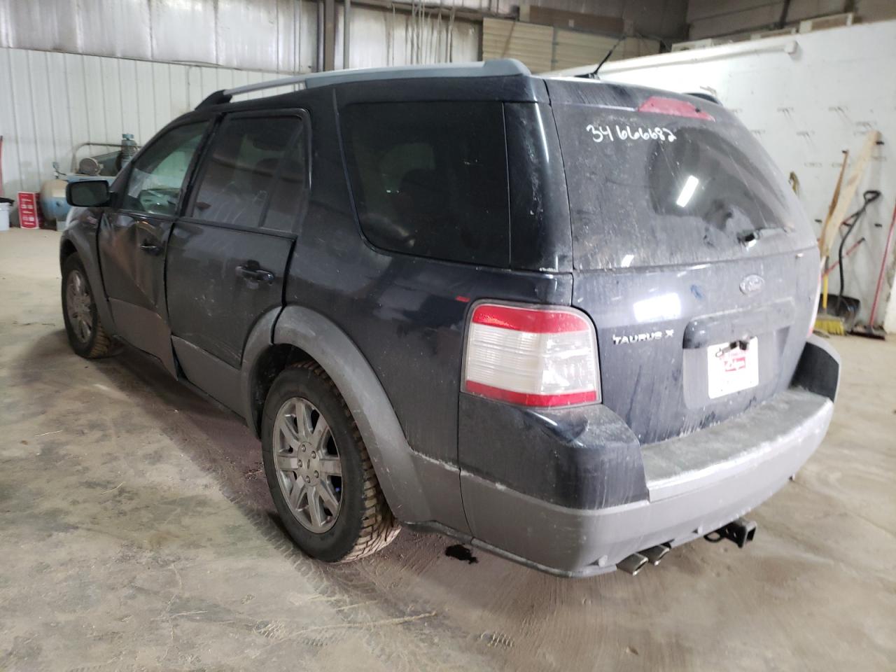 Photo 3 from auction – 2008 FORD TAURUS X S with VIN 1FMDK02W38GA23655