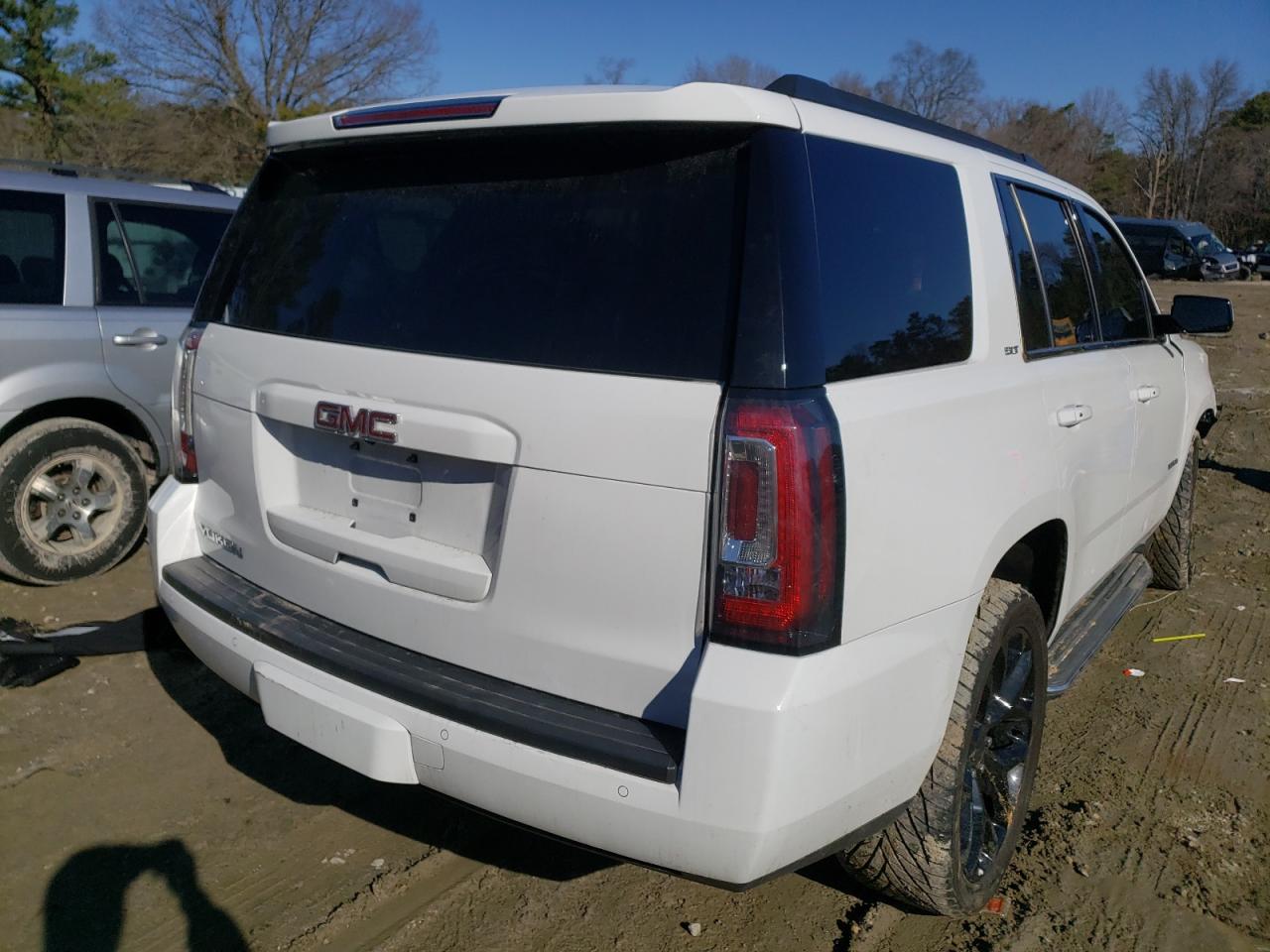 Photo 4 from auction – 2015 GMC YUKON SLT with VIN 1GKS2BKC3FR174434