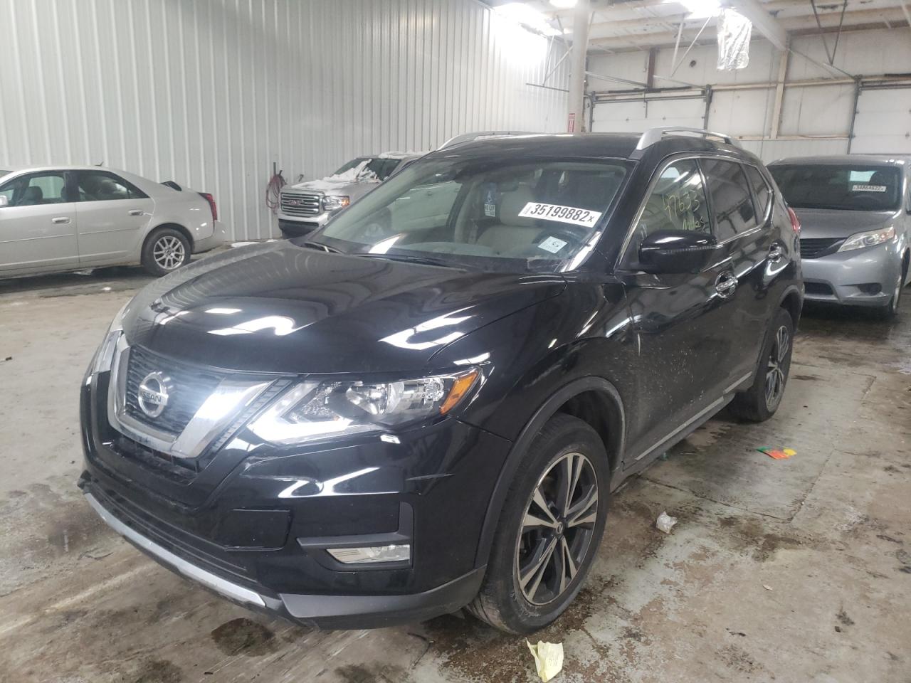 Photo 2 from auction – 2017 NISSAN ROGUE S with VIN JN8AT2MV8HW250435