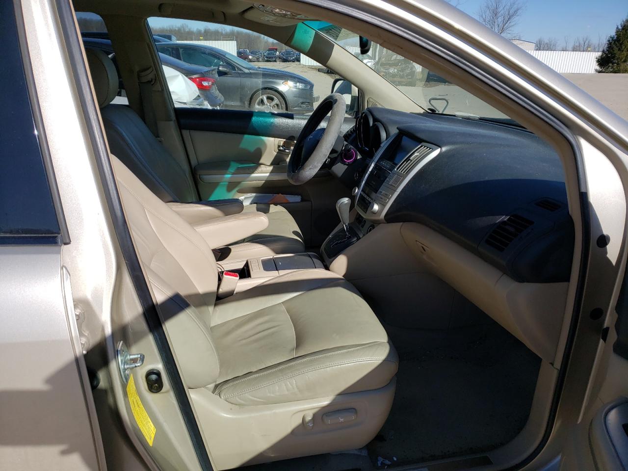 Photo 5 from auction – 2006 LEXUS RX 400 with VIN JTJHW31U260034385