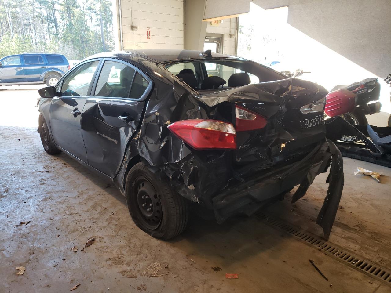 Photo 3 from auction – 2014 KIA FORTE LX with VIN KNAFK4A68E5222291