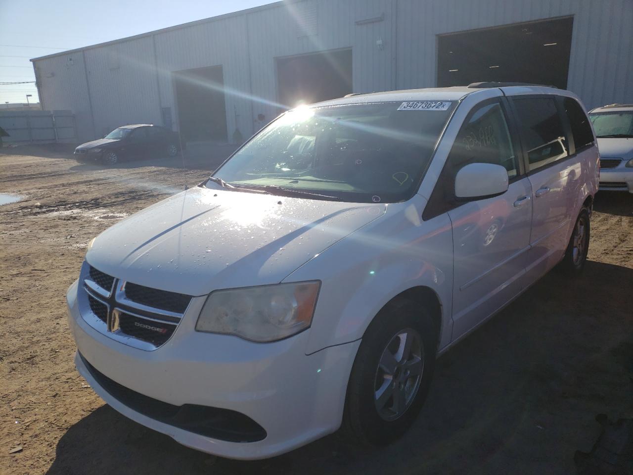 Photo 2 from auction – 2013 DODGE GRAND CARA with VIN 2C4RDGCG6DR651352