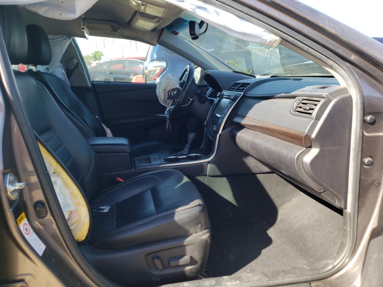 Photo 5 from auction – 2016 TOYOTA CAMRY LE with VIN 4T4BF1FK8GR560438