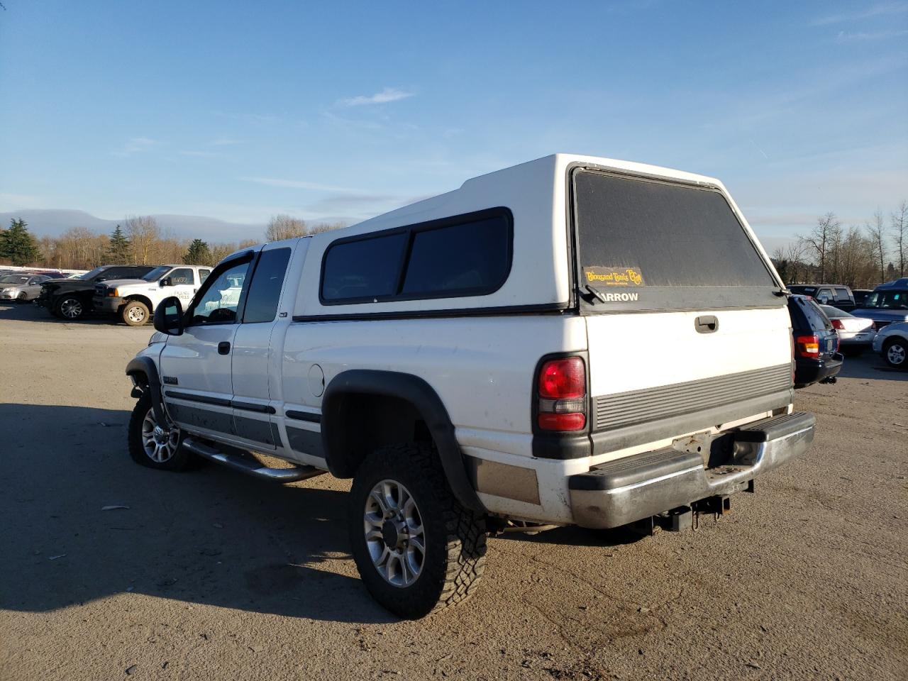Photo 3 from auction – 1999 DODGE RAM 2500 with VIN 3B7KF2366XG195787