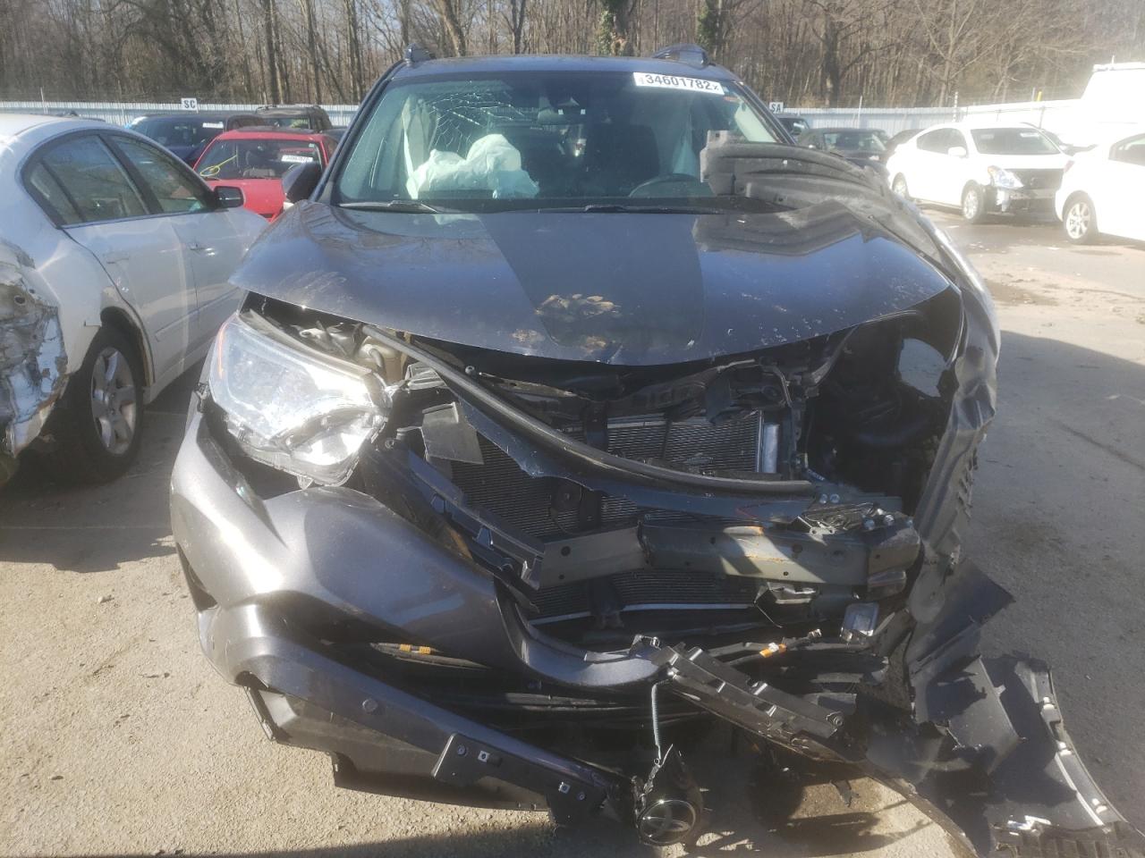Photo 7 from auction – 2018 TOYOTA RAV4 ADVEN with VIN 2T3RFREVXJW764143