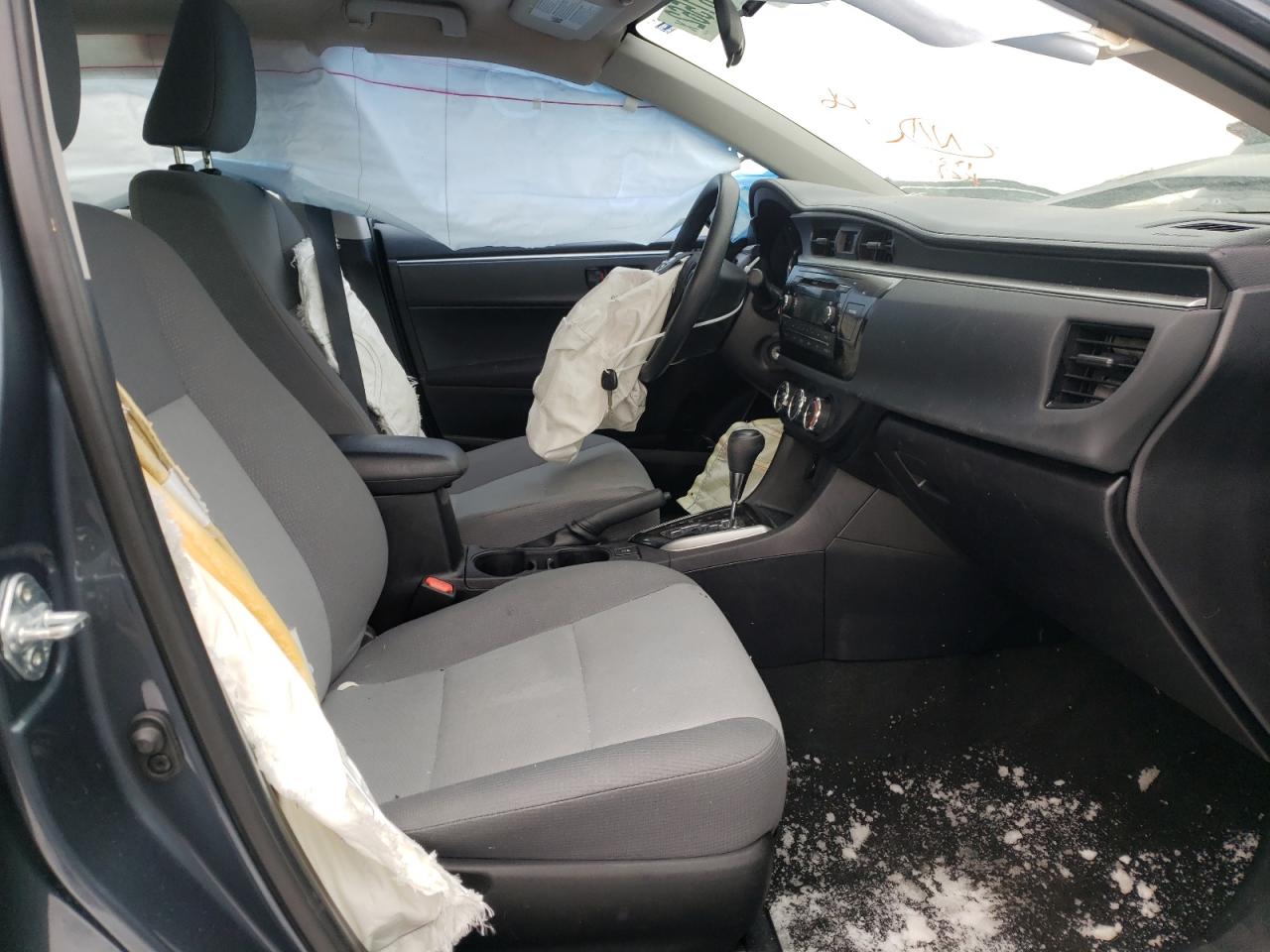 Photo 5 from auction – 2015 TOYOTA COROLLA L with VIN 2T1BURHE0FC366623