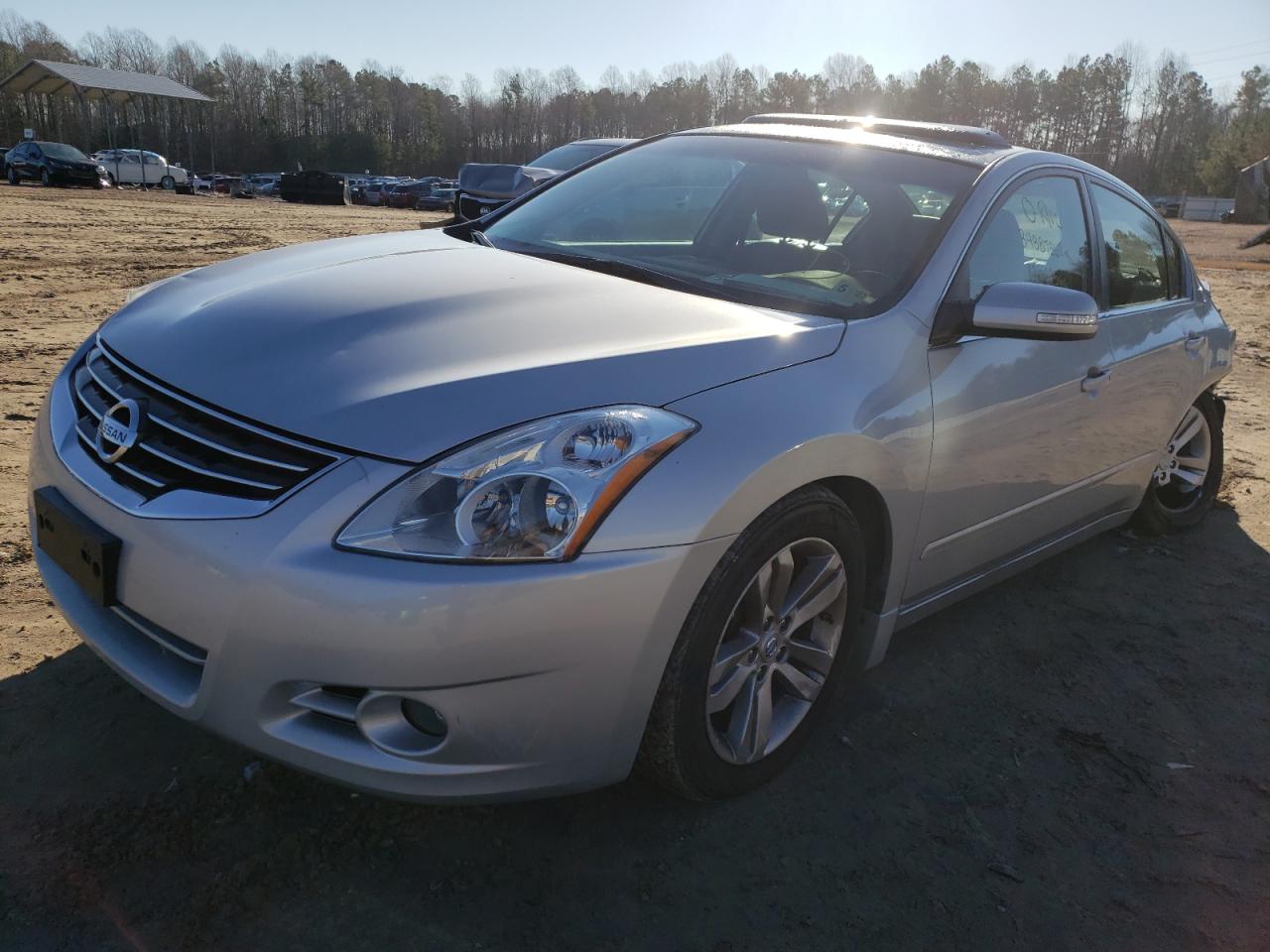 Photo 2 from auction – 2012 NISSAN ALTIMA SR with VIN 1N4BL2AP2CN557724