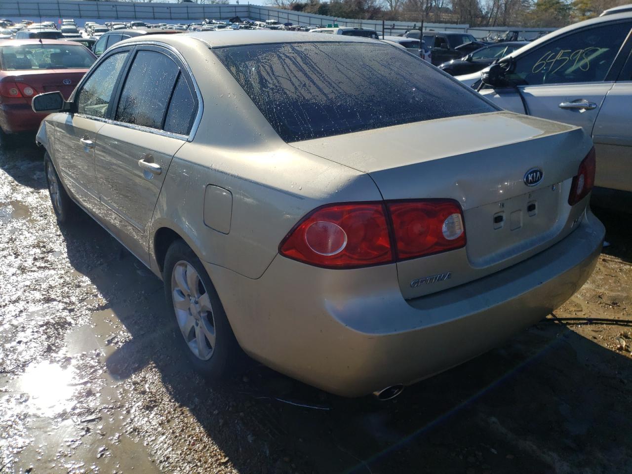 Photo 3 from auction – 2007 KIA OPTIMA LX with VIN KNAGE124875095200