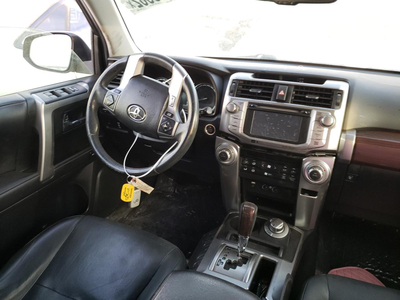 Photo 9 from auction – 2016 TOYOTA 4RUNNER SR with VIN JTEBU5JR7G5344599