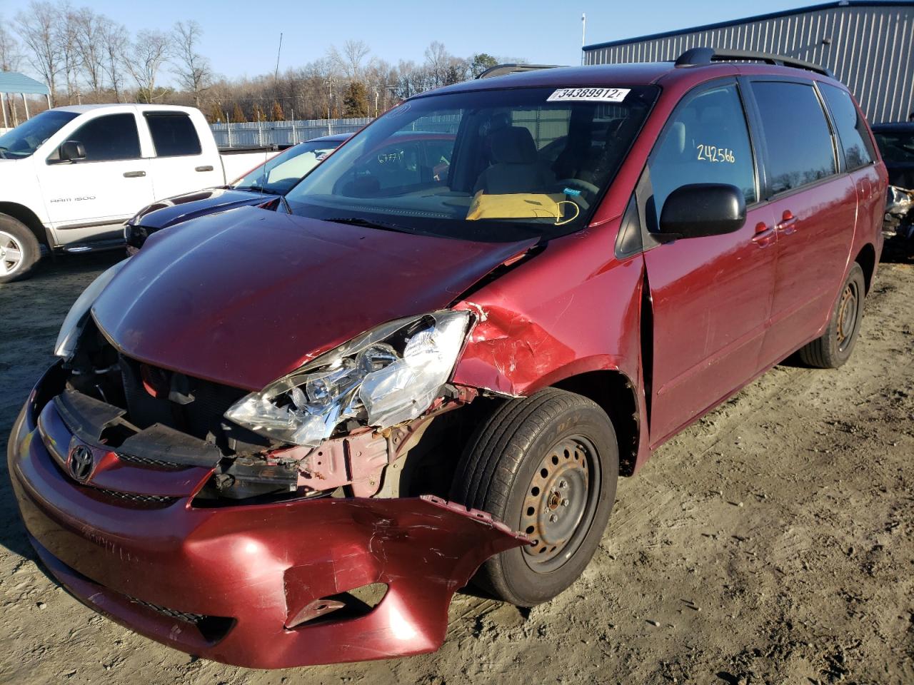 Photo 2 from auction – 2007 TOYOTA SIENNA CE with VIN 5TDZK23C87S069545
