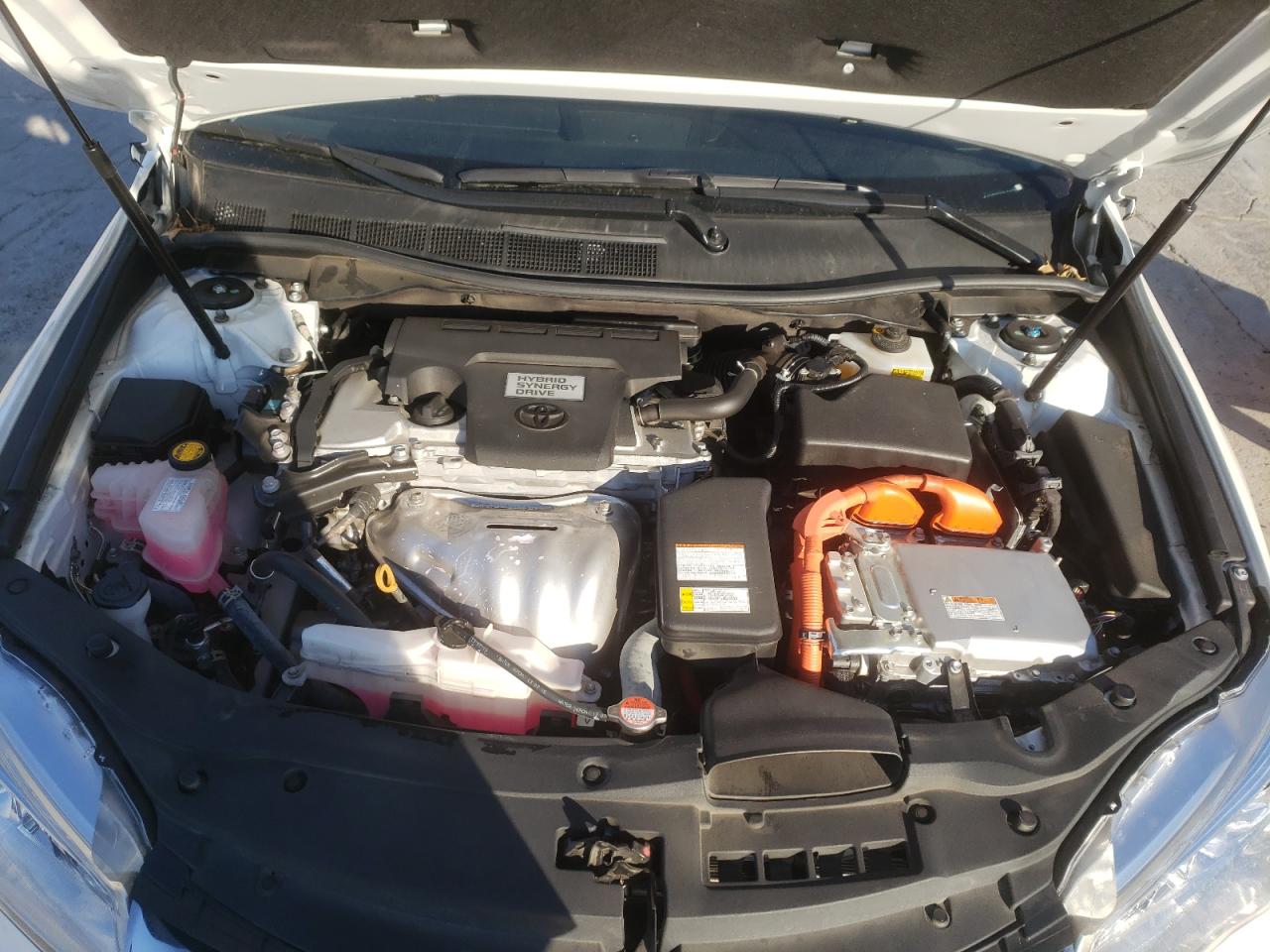 Photo 7 from auction – 2016 TOYOTA CAMRY HYBR with VIN 4T1BD1FK3GU186613