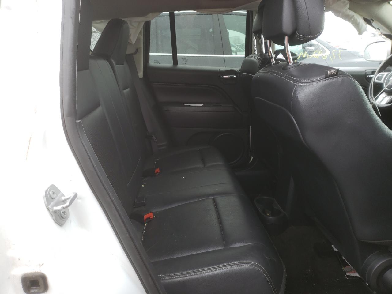 Photo 6 from auction – 2016 JEEP COMPASS LA with VIN 1C4NJCEA2GD716410