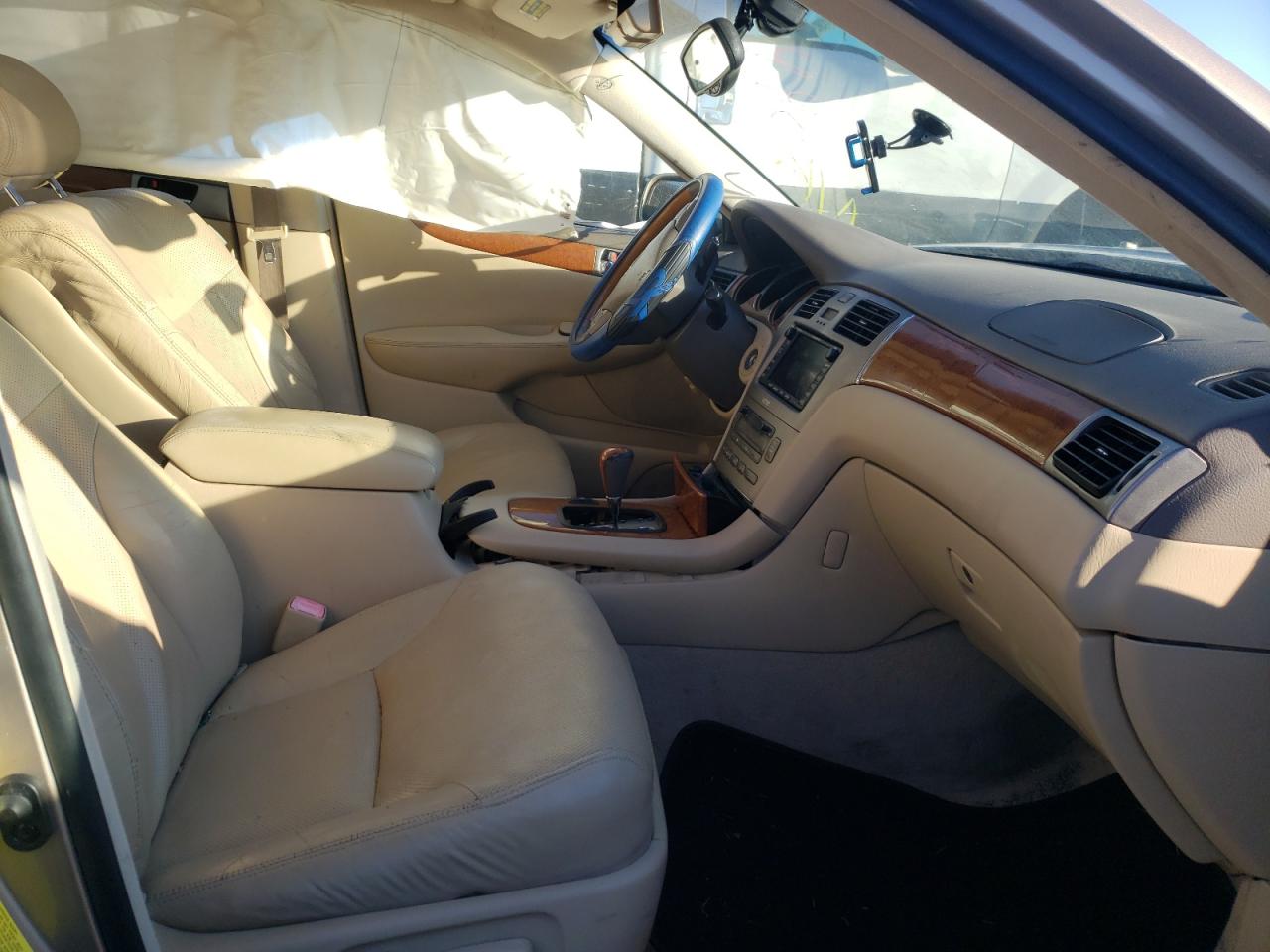 Photo 5 from auction – 2005 LEXUS ES 330 with VIN JTHBA30G755122836