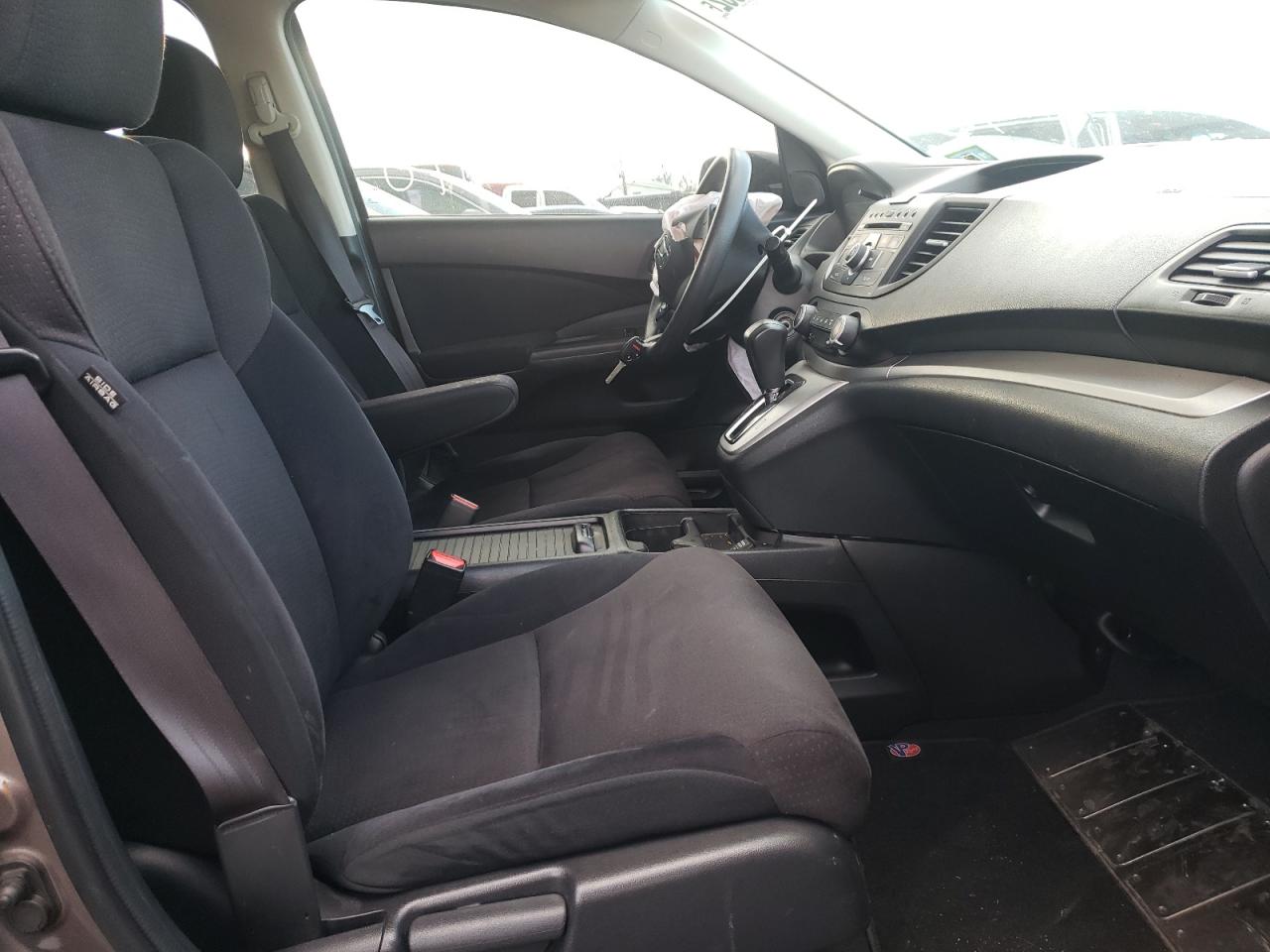 Photo 5 from auction – 2013 HONDA CR-V with VIN 5J6RM4H55DL059692