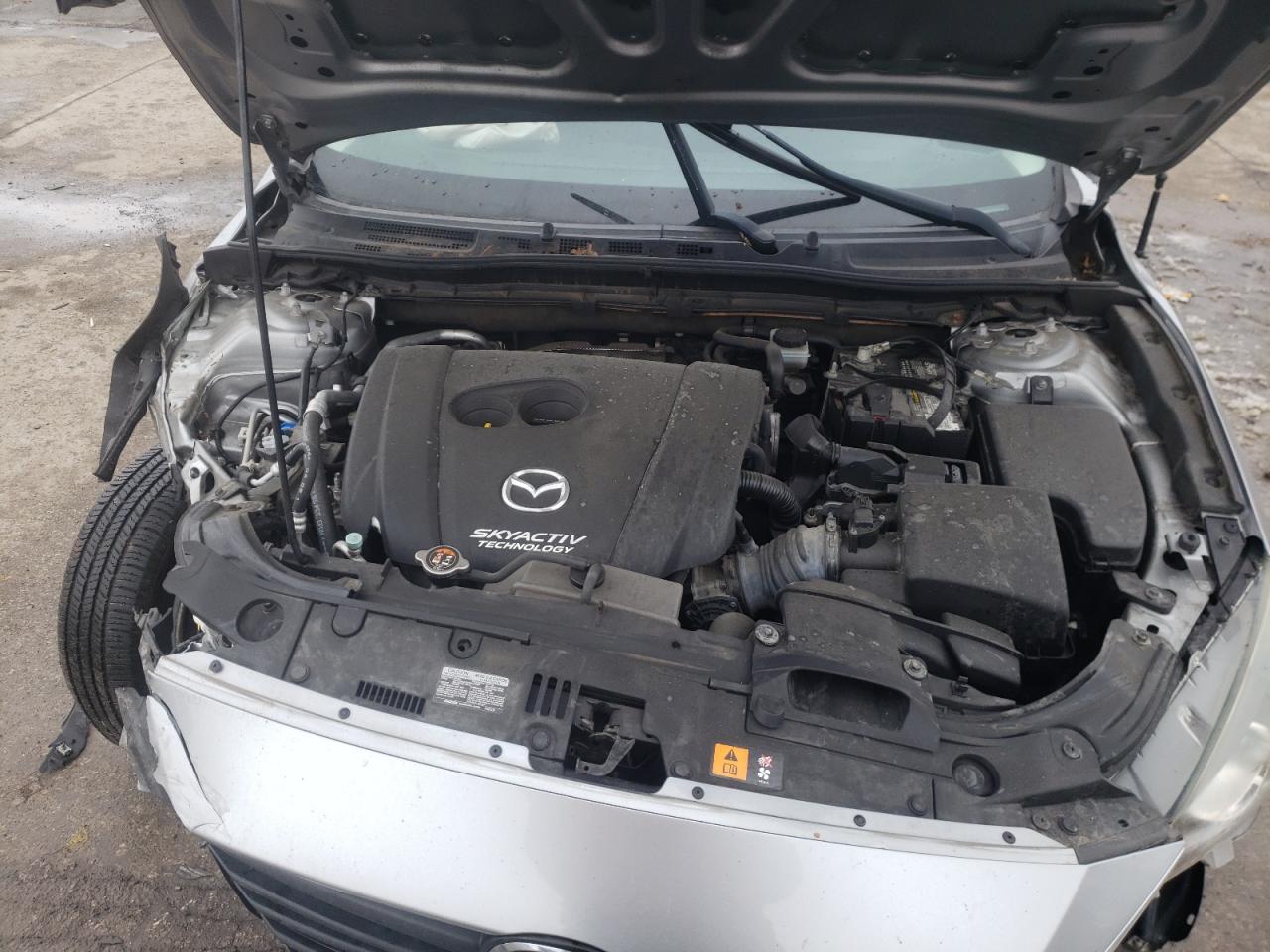 Photo 7 from auction – 2014 MAZDA 3 TOURING with VIN JM1BM1V75E1179064