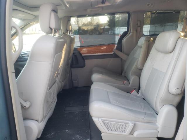Photo 6 from auction – 2010 CHRYSLER TOWN & COU with VIN 2A4RR7DX7AR493903