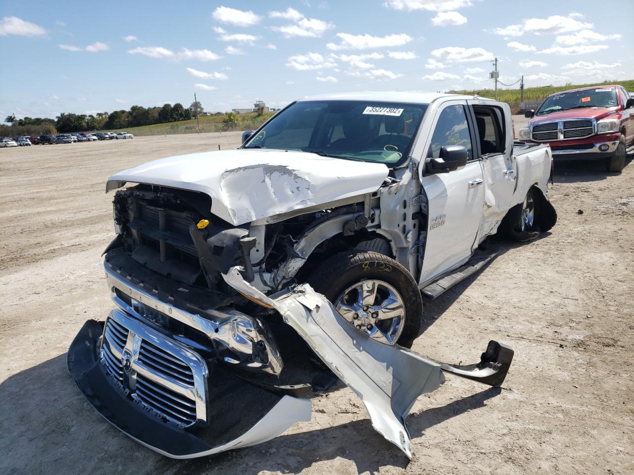 Photo 2 from auction – 2017 RAM 1500 SLT with VIN 1C6RR6LG2HS591707